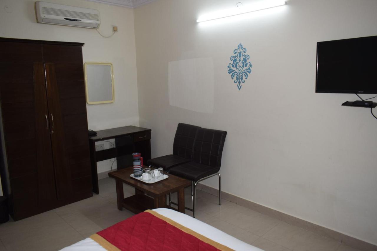 Hotel Ivory Elite One Bangalore Esterno foto